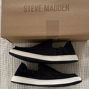 Steve Madden Black and White Men's Slip-On Loafers